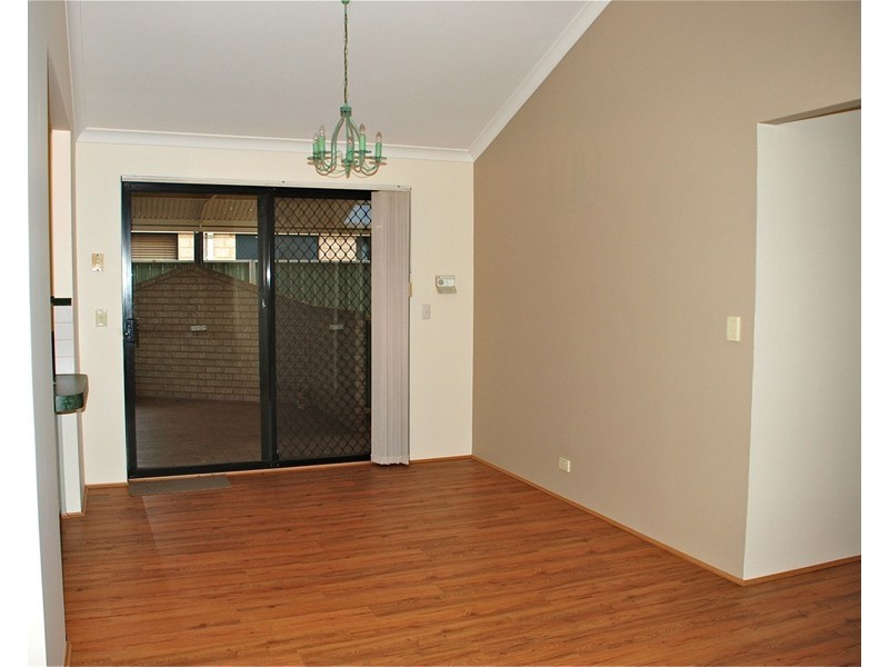 8 Veneta Circuit, Atwell WA 6164