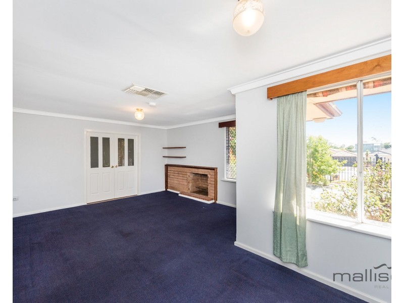 69 Calista Avenue, Calista WA 6167
