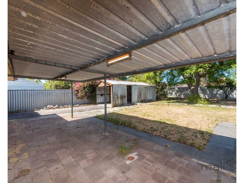 69 Calista Avenue, Calista WA 6167