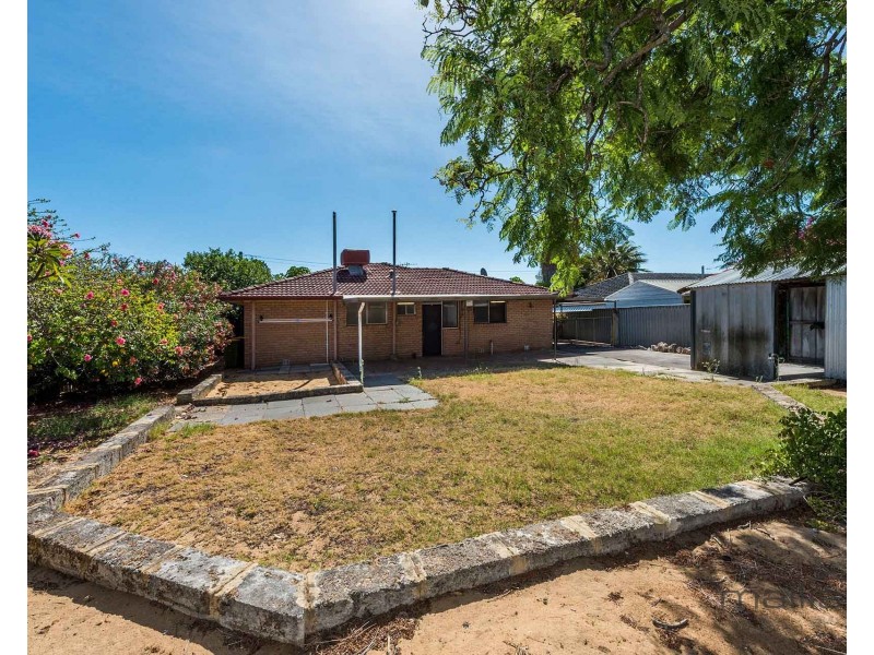 69 Calista Avenue, Calista WA 6167