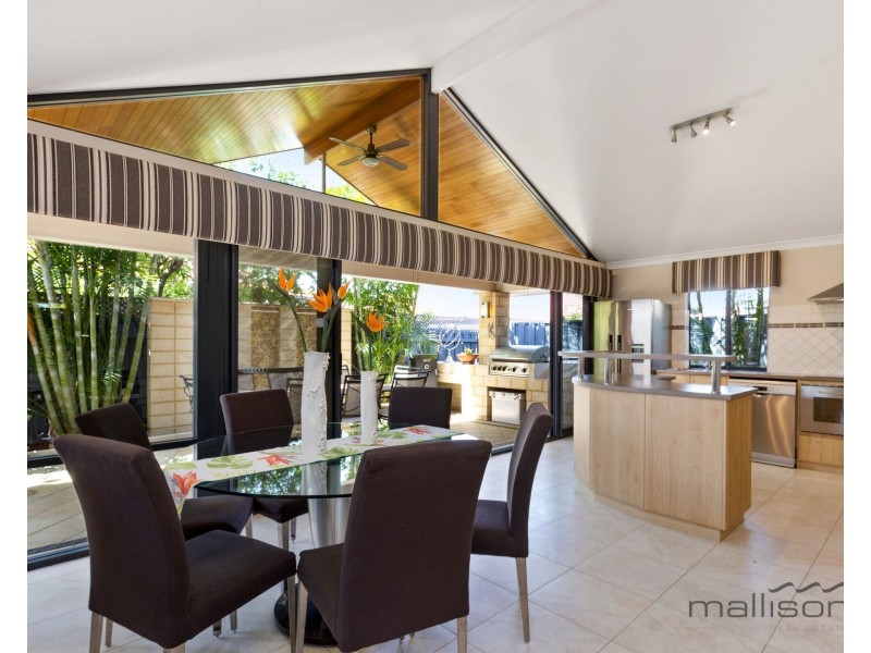 24 Brennan Avenue, Canning Vale WA 6155