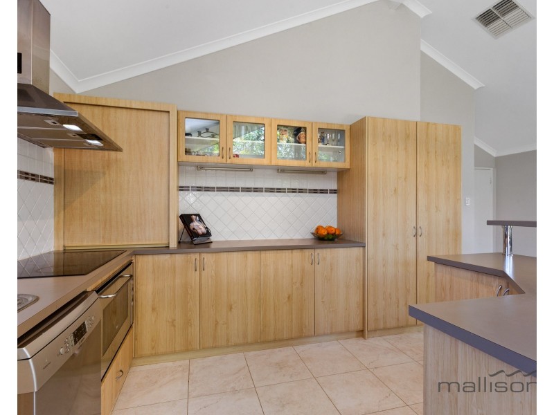 24 Brennan Avenue, Canning Vale WA 6155