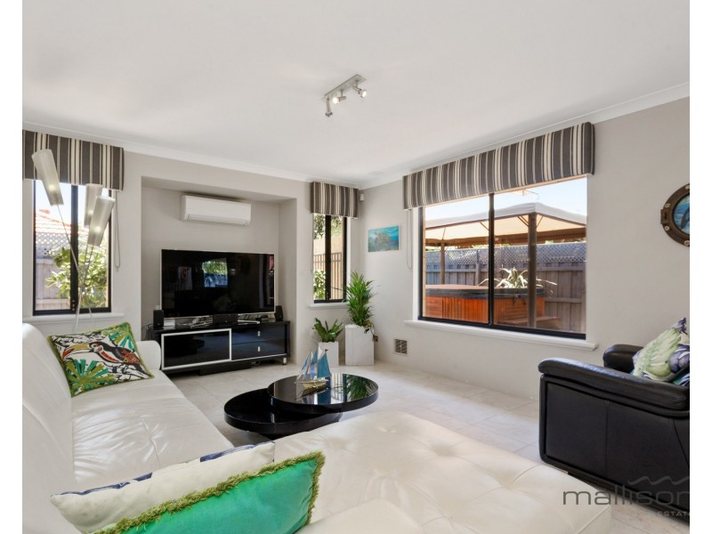 24 Brennan Avenue, Canning Vale WA 6155