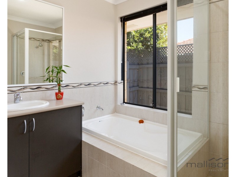 24 Brennan Avenue, Canning Vale WA 6155