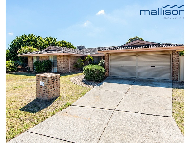 1 Mckivett Crescent, Leeming WA 6149