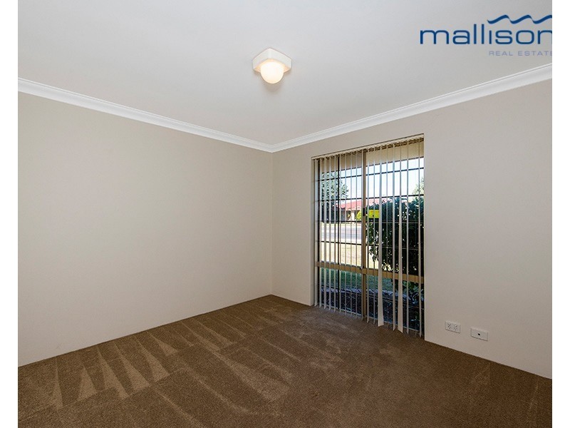 1 Mckivett Crescent, Leeming WA 6149