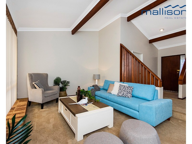 1 Mckivett Crescent, Leeming WA 6149