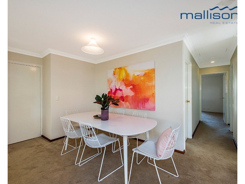 1 Mckivett Crescent, Leeming WA 6149