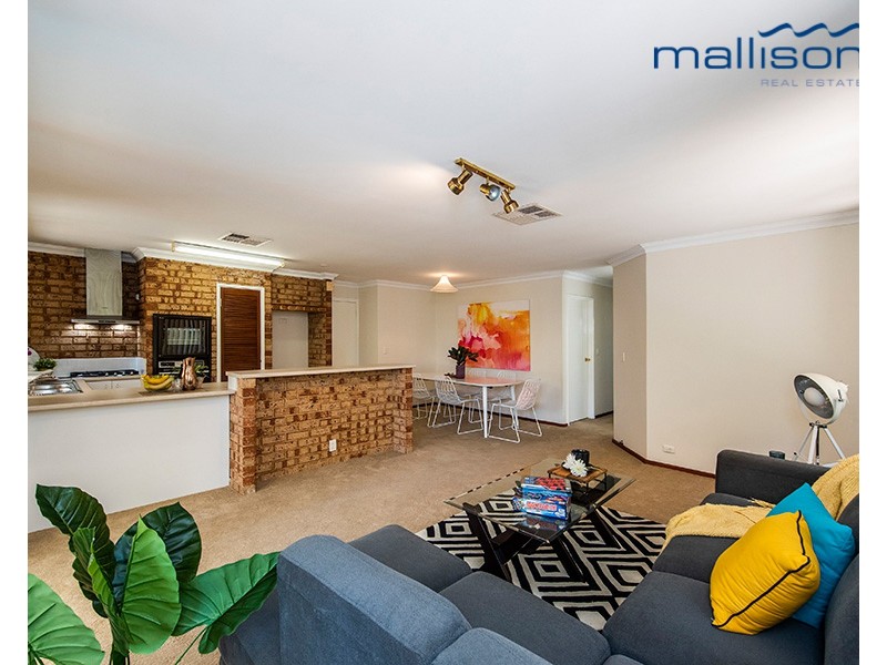 1 Mckivett Crescent, Leeming WA 6149