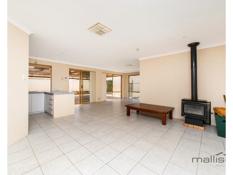 3 Snook Place, Seville Grove WA 6112