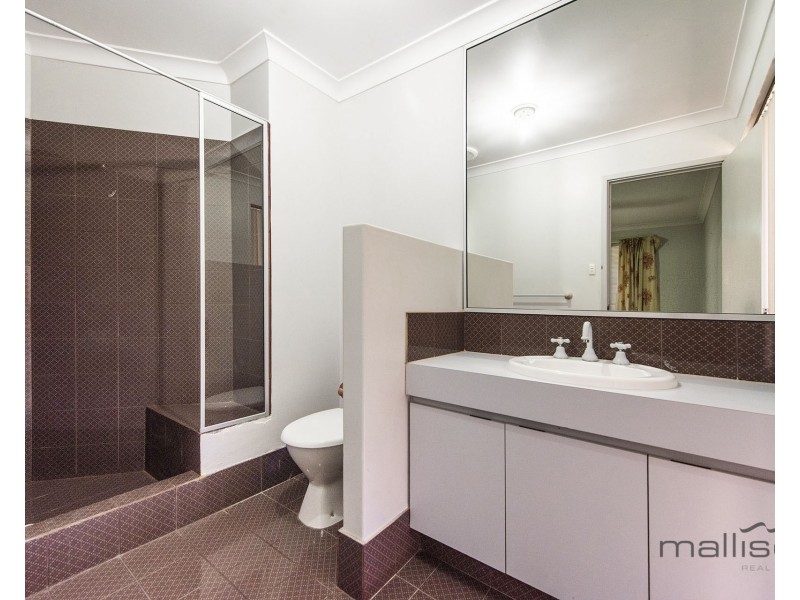 35 Winchester Way, Leeming WA 6149