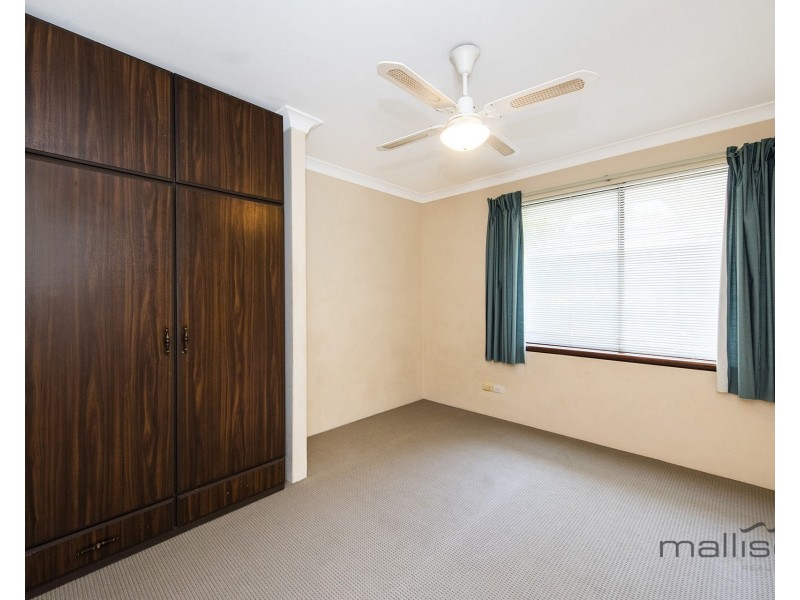 35 Winchester Way, Leeming WA 6149
