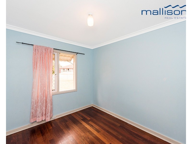 13 Brindle Street, Coolbellup WA 6163