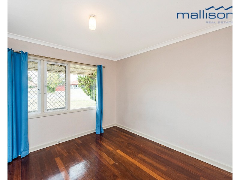 13 Brindle Street, Coolbellup WA 6163