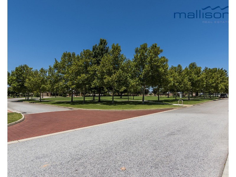 18 Capensia Way, Canning Vale WA 6155