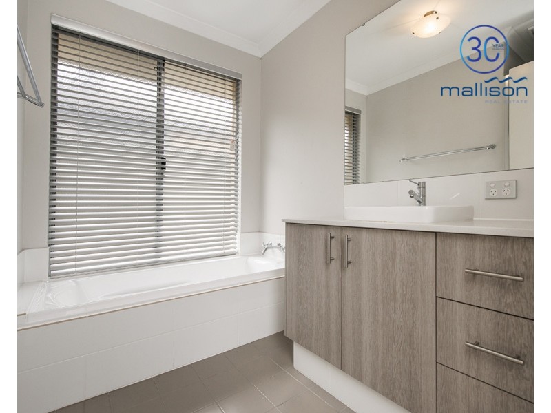 33 Mayor Street, Harrisdale WA 6112