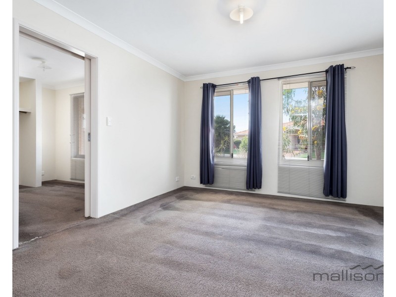 37 Urquhart Court, Canning Vale WA 6155