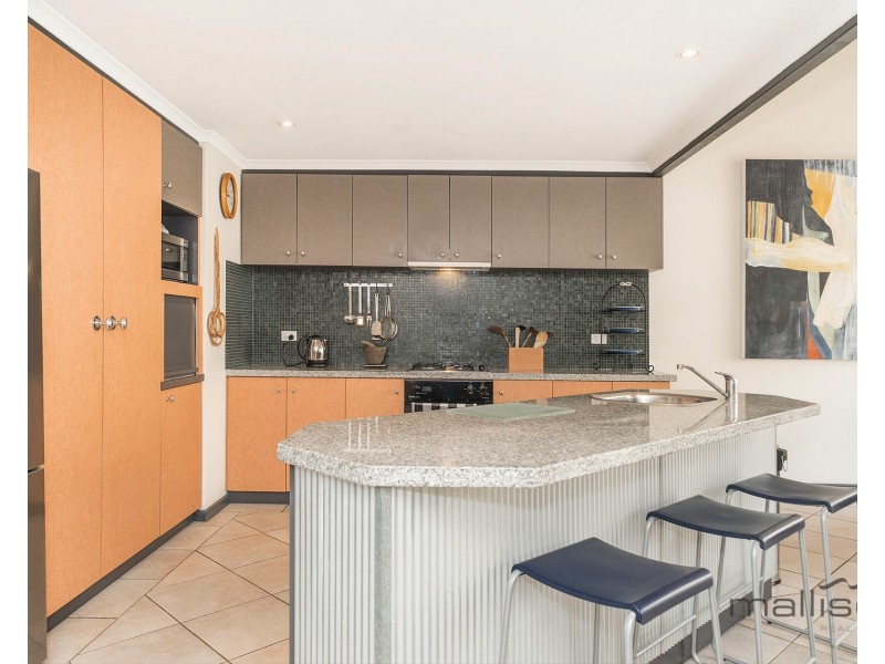 4/10 King William Street, South Fremantle WA 6162