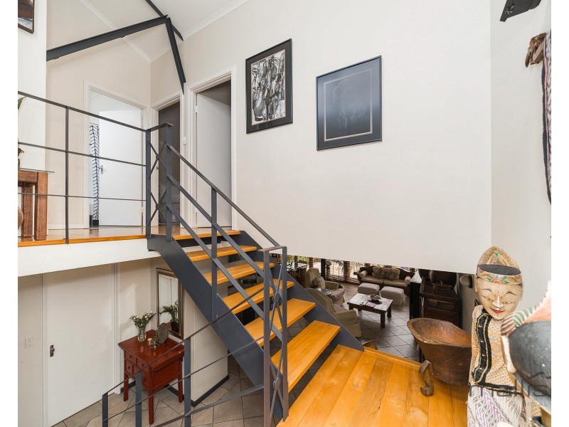 4/10 King William Street, South Fremantle WA 6162