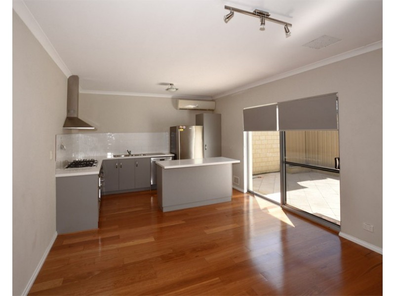 9 Tarn Drive, Canning Vale WA 6155