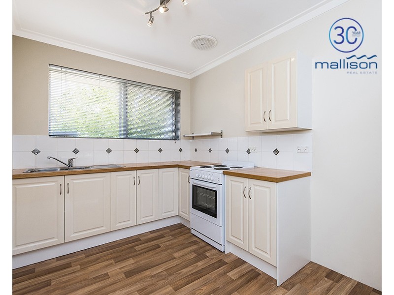 2A Greenwood Place, Lynwood WA 6147