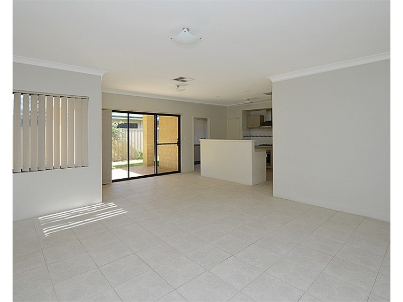 26 Pentland Street, Canning Vale WA 6155