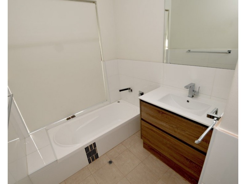 55 Sanderling Drive, Thornlie WA 6108