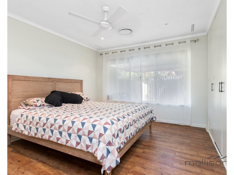 10 Kelvedon Way, Huntingdale WA 6110