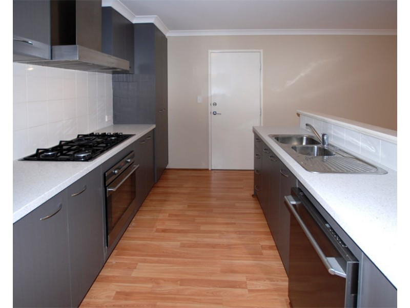 4B Walker Court, Kardinya WA 6163