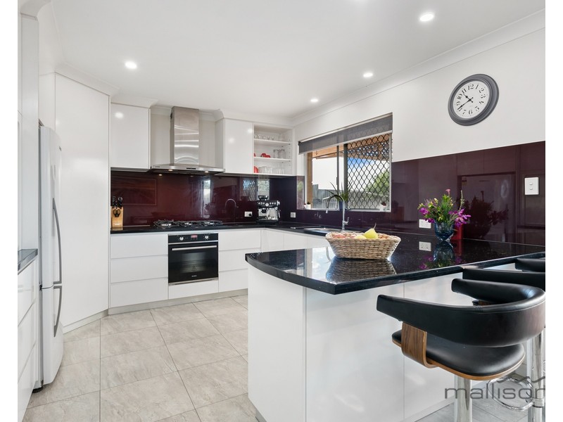 20 Whittaker Crescent, Bull Creek WA 6149