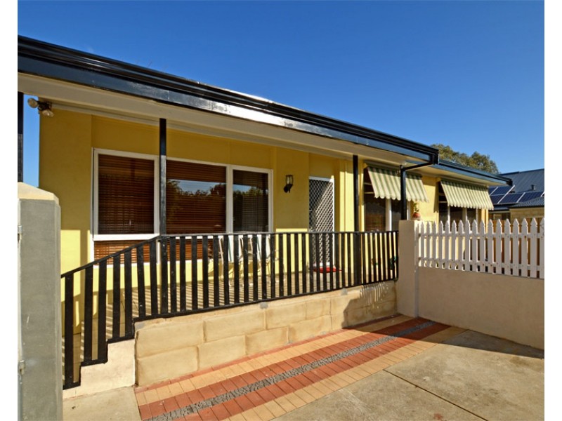 110 Streich Avenue, Kelmscott WA 6111