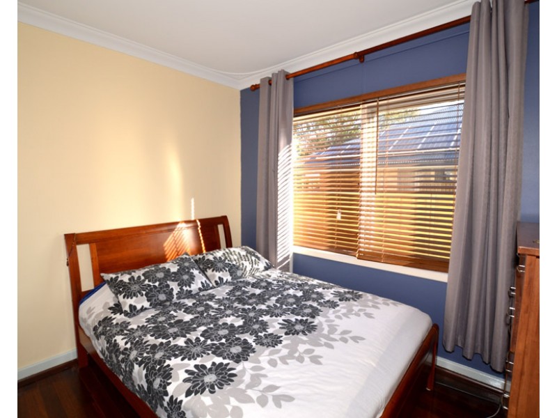 110 Streich Avenue, Kelmscott WA 6111