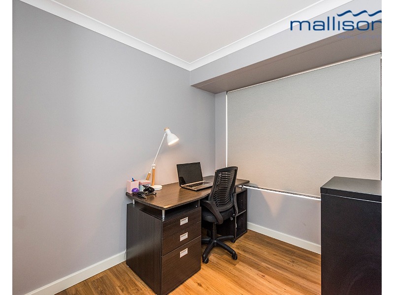 43 Flowerwood Way, Huntingdale WA 6110