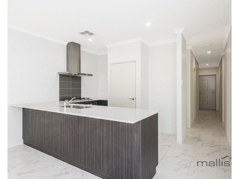 13 Gadd Street, Success WA 6164
