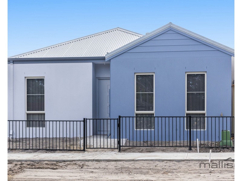 13 Gadd Street, Success WA 6164
