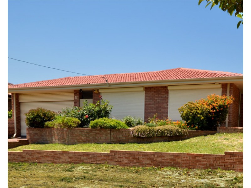 12 Mccombe Avenue, Samson WA 6163