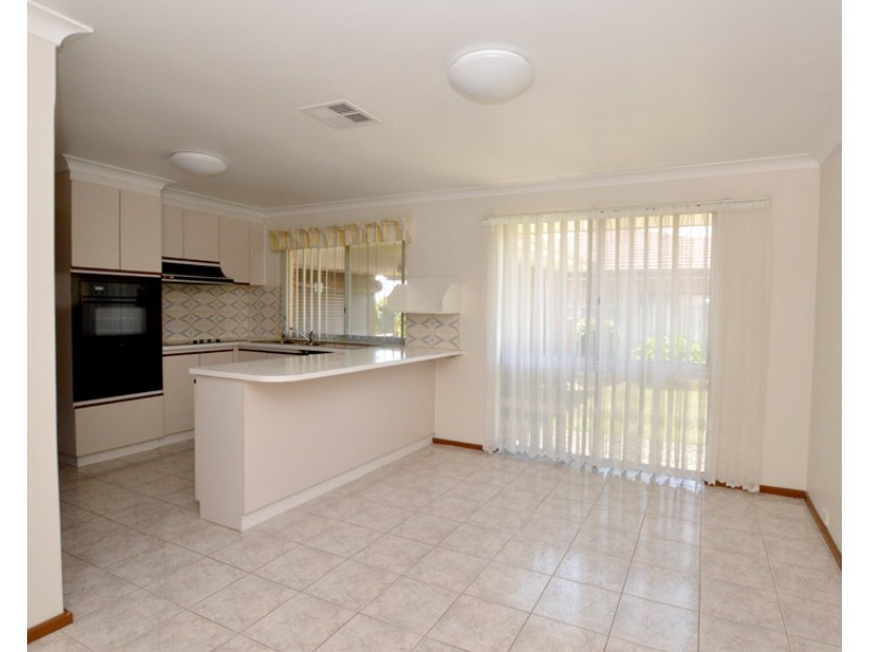 12 Mccombe Avenue, Samson WA 6163