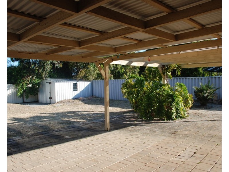 29 Dwyer Crescent, Gosnells WA 6110