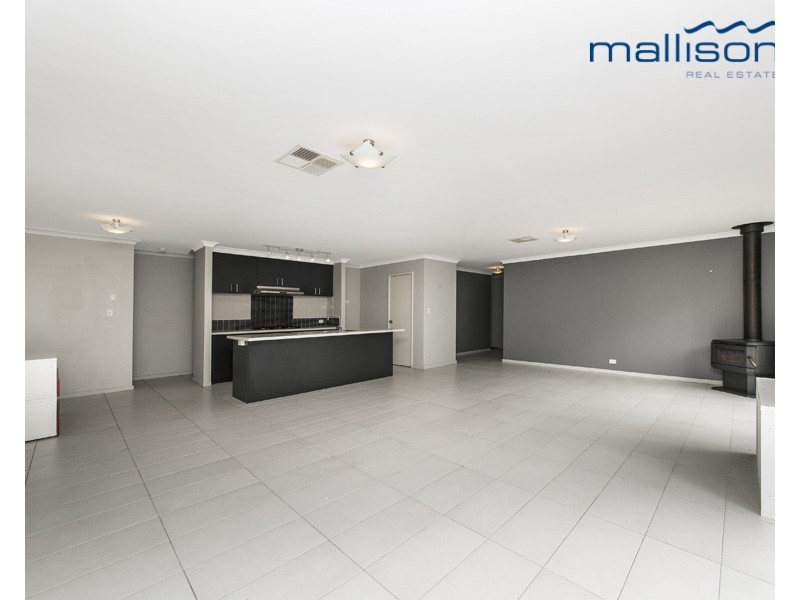 8 Songlark Court, Baldivis WA 6171