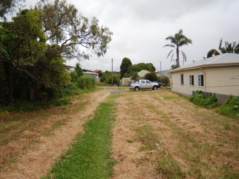 4 Chevalier Street, Centennial Park WA 6330