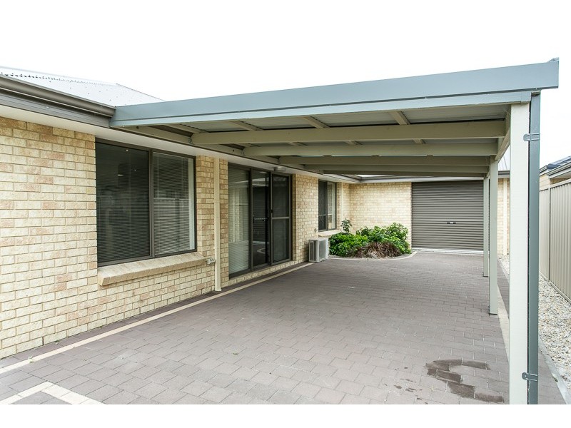 24 Ethereal Drive, Mckail WA 6330