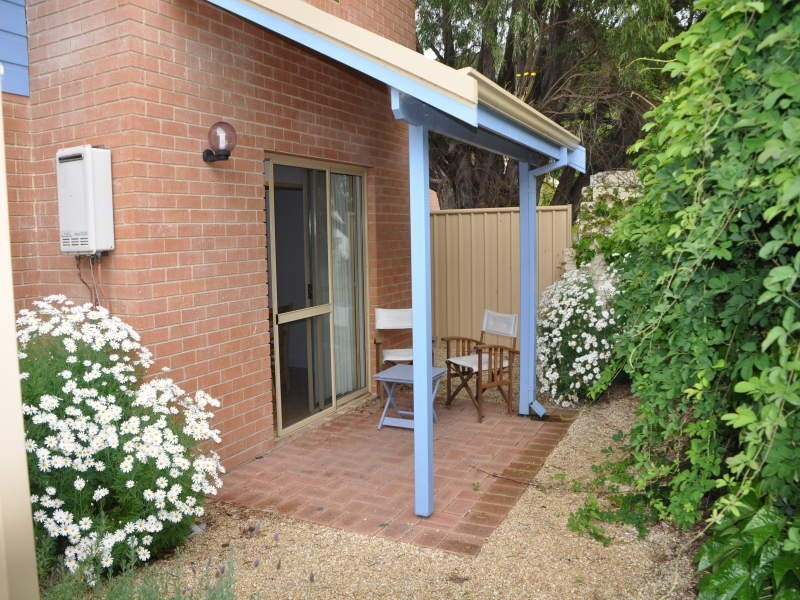 20 Adelaide Crescent, Albany WA 6330