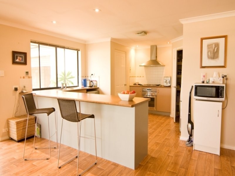 11 Ethereal Drive, Mckail WA 6330