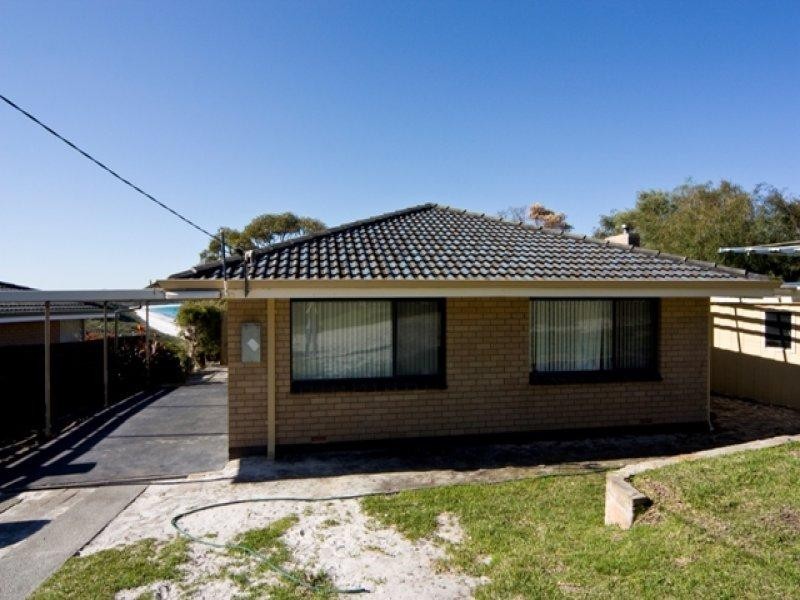 3 St Georges Crescent, Goode Beach WA 6330