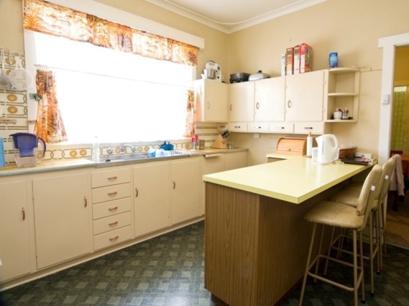 208 Albany Highway, Centennial Park WA 6330