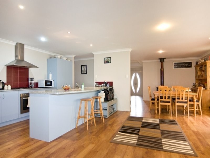 40 Pegasus Boulevard, Mckail WA 6330