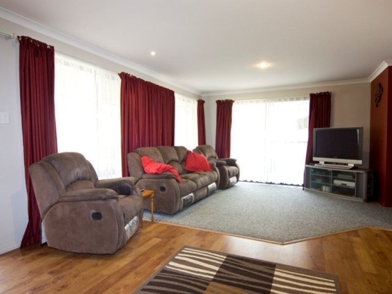 40 Pegasus Boulevard, Mckail WA 6330