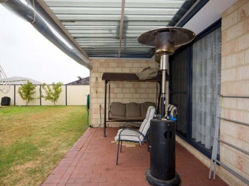 40 Pegasus Boulevard, Mckail WA 6330