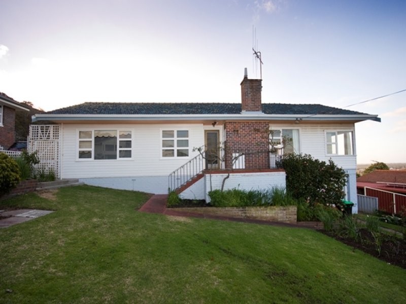 5 Hay Street, Mount Clarence WA 6330