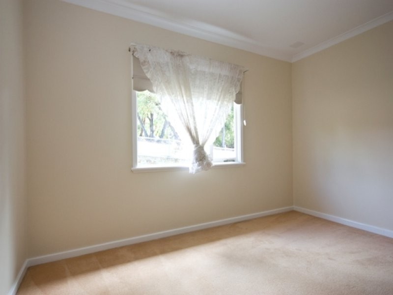 10 Boronia Street, Mount Clarence WA 6330